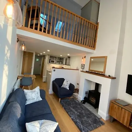 Brigstone Stable - Charming Peaceful Holiday home