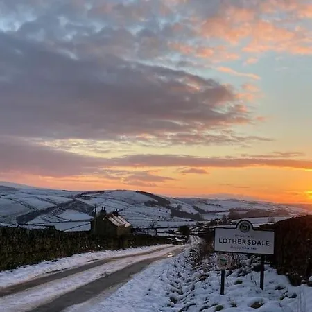 Brigstone Stable - Charming Peaceful * Lothersdale