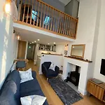 Brigstone Stable - Charming Peaceful Holiday home